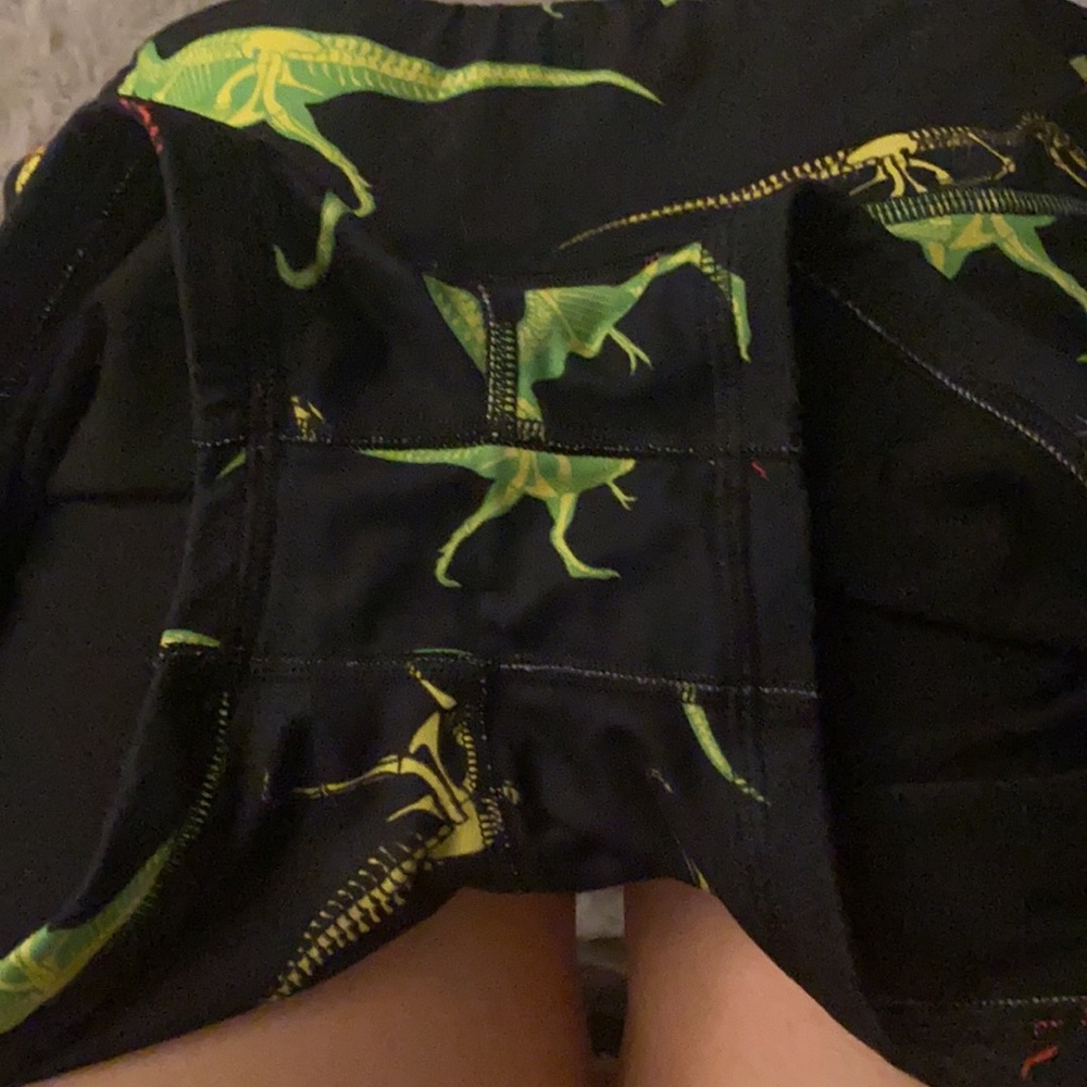 Large Fleo shorts dinosaur sold out - Picture 4 of 4